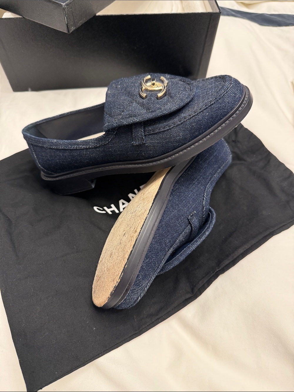 CHANEL Denim Loafers with Gold CC Hardware in Dark Blue.Box & dust bags included - Picture 5 of 8